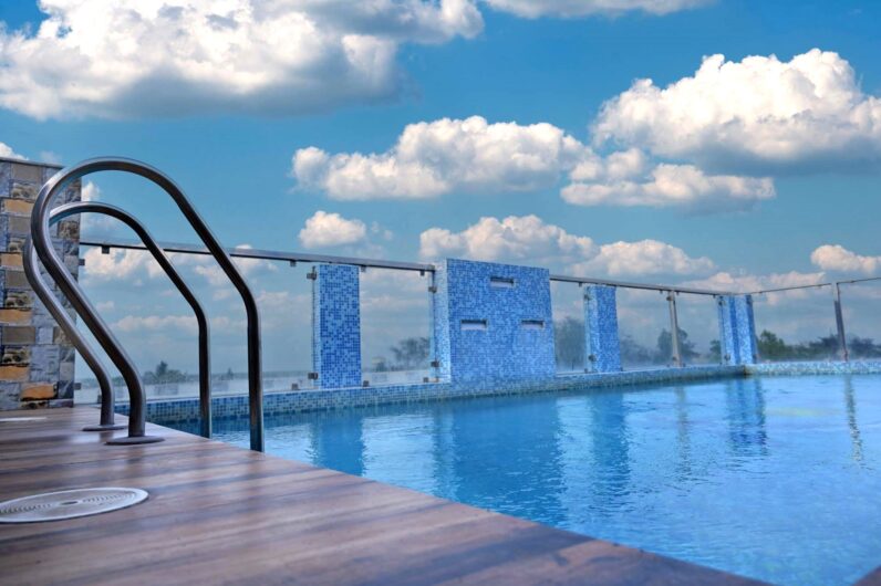 HOTEL SILVER LAND