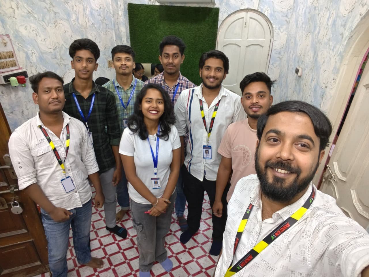 W3 WEB SCHOOL