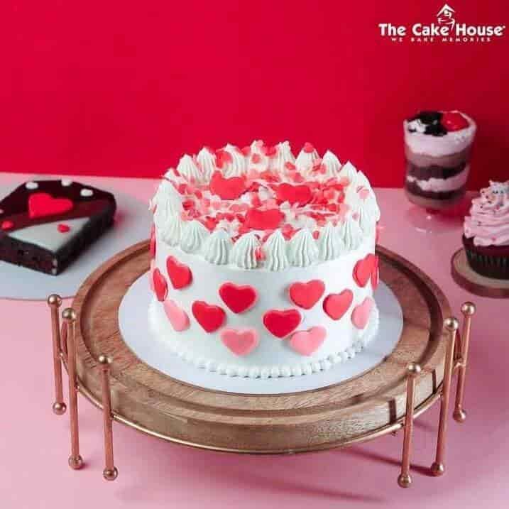 The Cake Housee