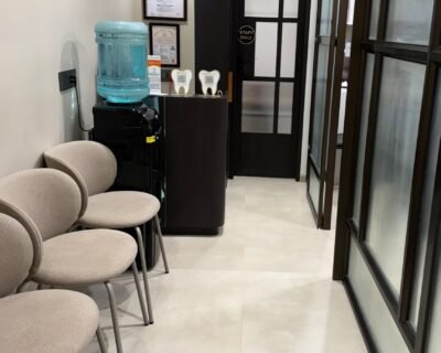 dental-trinity-bandra-east-mumbai-dental-clinics-sgoibant8w