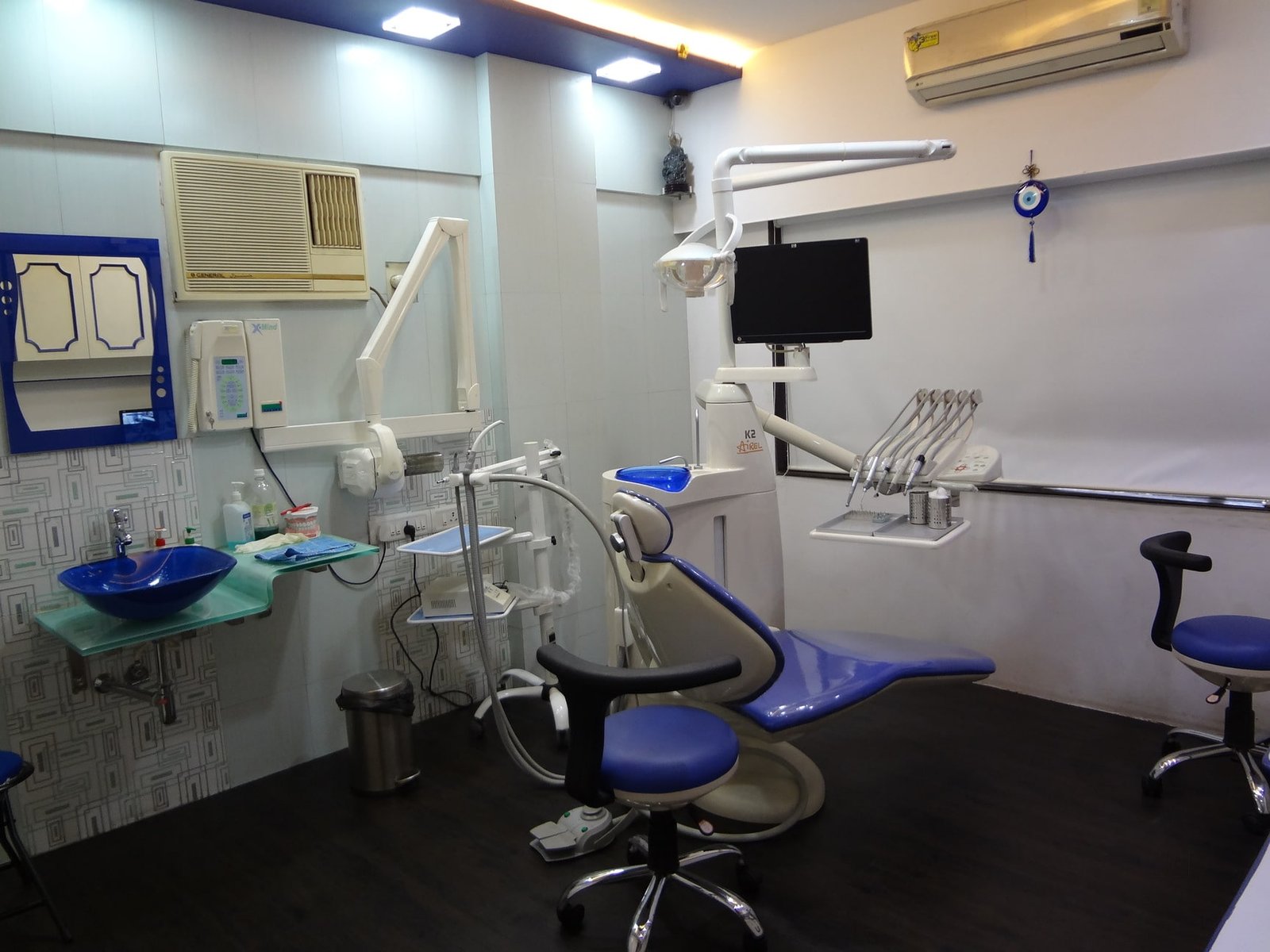 Gurukrupa Advanced Dental Care Centre