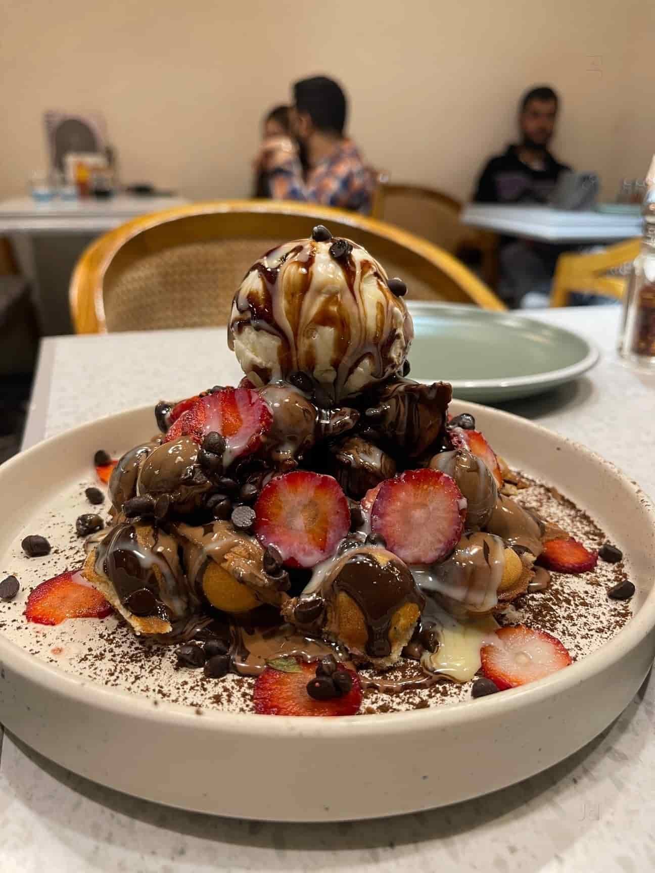 Mimi Cafe & Bistro