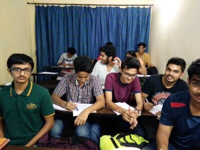 ROCK IIT-NEET ACADEMY