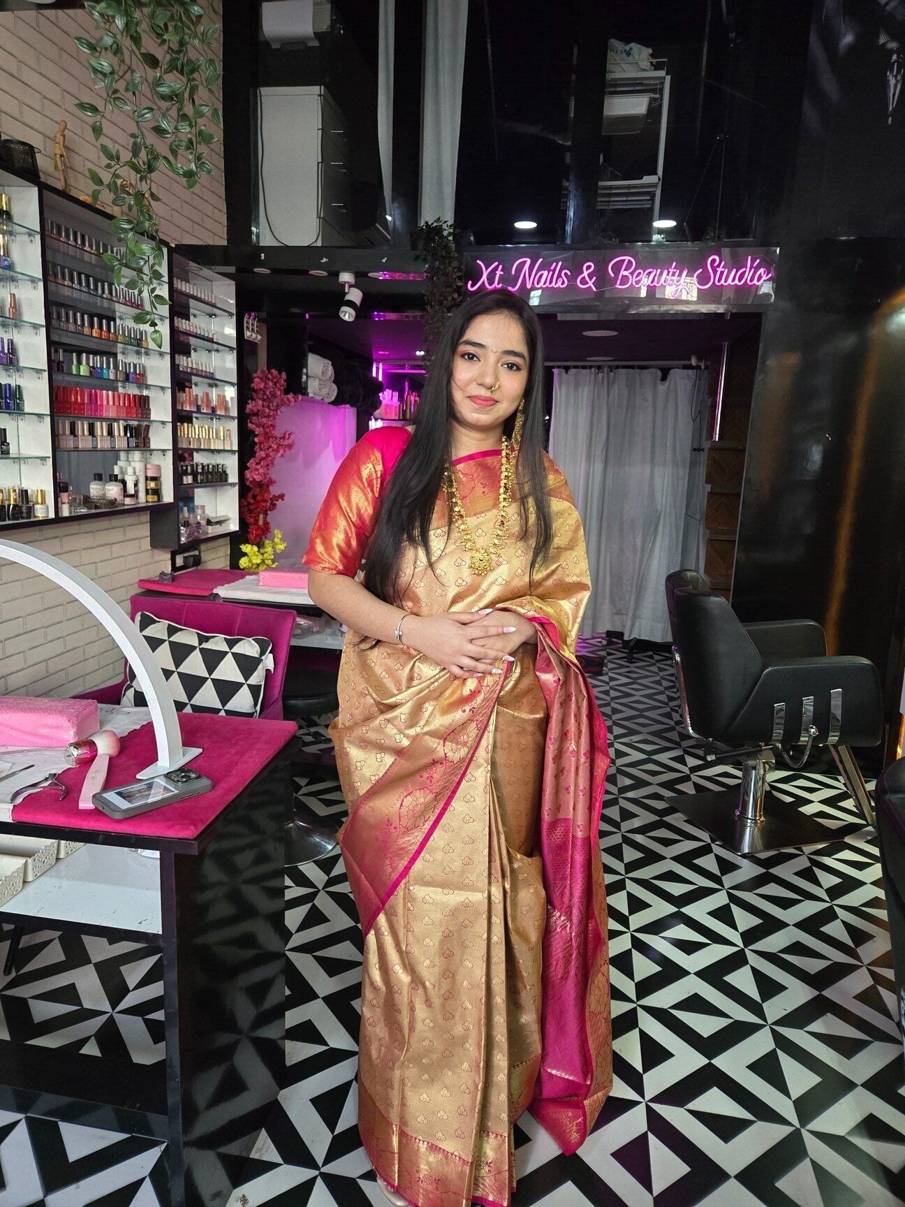 Xt Makeup Studio By Sharddha